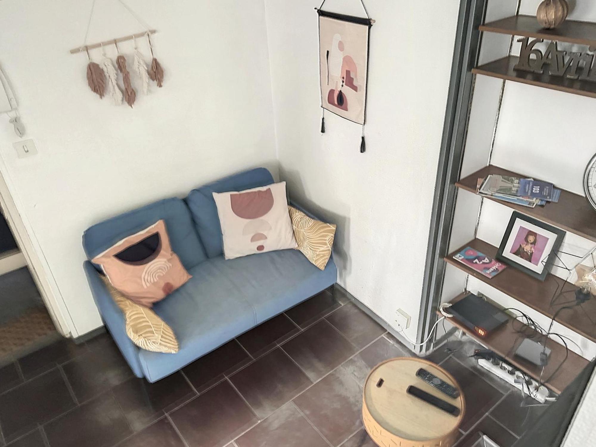 Petit T2 Duplex Centre Orleans Au Calme Apartment Exterior photo